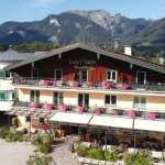 Gasthof Hotel Wiesenhof in Abersee am Wolfgangsee